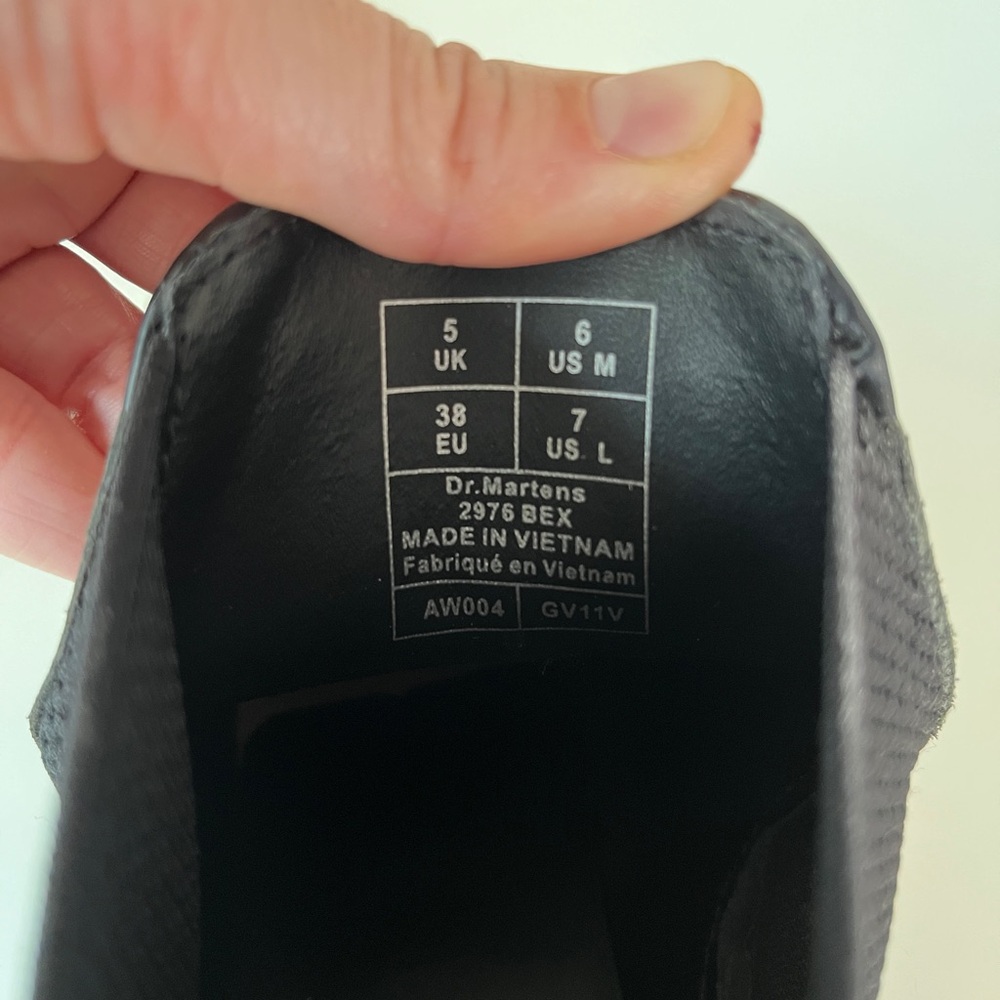 Dr. Martens 2976 Bex Chelsea Boots - Picture 7 of 7